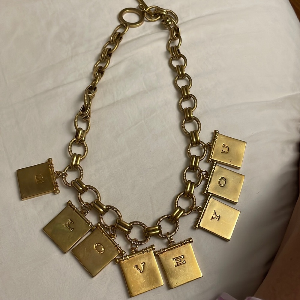 C wonder 2 in one necklace